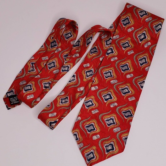 ZIANETTI TIE ITALIAN SILK COLLECTION RED Made in the USA 3.75”W 60”L - Picture 5 of 7